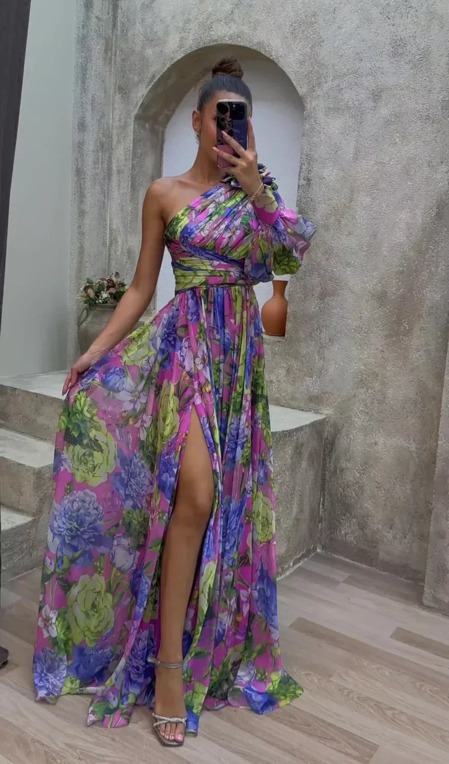 Sil - Elegant Beach Dress for Unforgettable Summer Looks